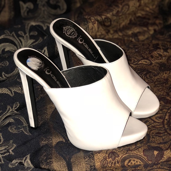jeffrey campbell white mules